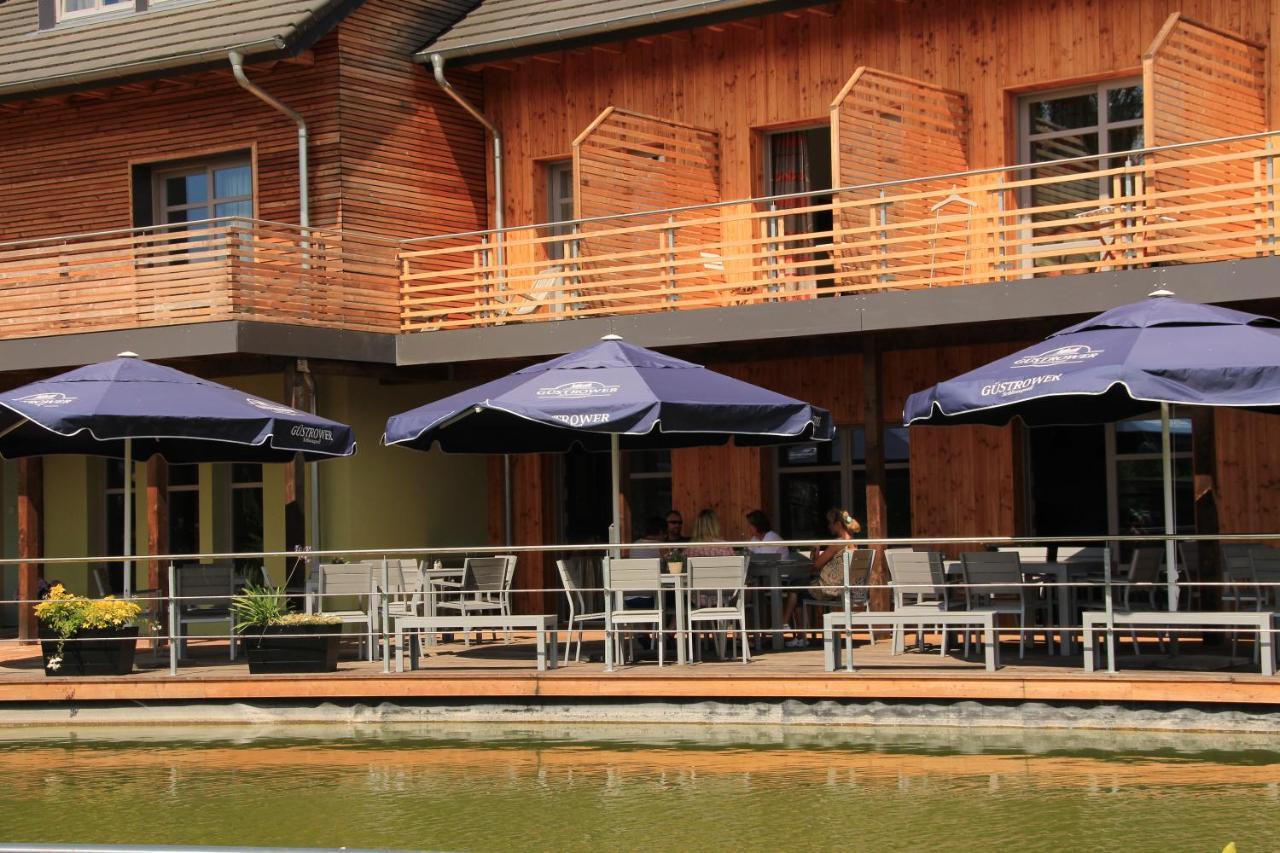 An Der Metow-Ferienpark Hotel Plau am See Exterior foto